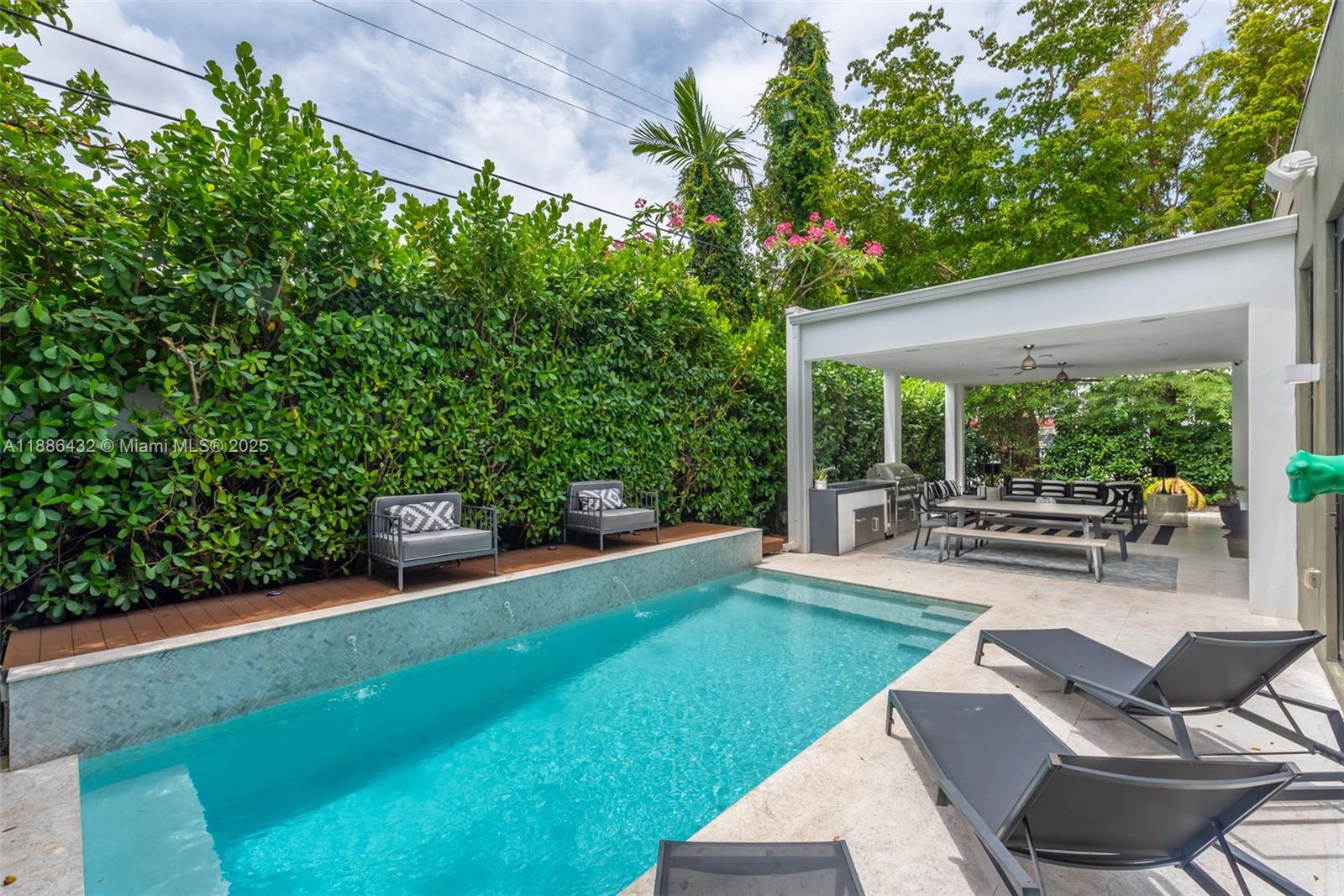 In Miami’s vibrant Design District, this unique villa blends art, fashion, and culinary excellence, steps from top global brands. Designed for entertainment and function, it features a seamless indoor-outdoor flow, a chef’s kitchen with Subzero, Bosch, and Wolf appliances, and floor-to-ceiling impact windows that flood the space with light. Relax on the covered terrace amid lush tropical landscaping or by the spa-style pool. Perfectly located, walk to restaurants and shops or drive minutes to the Beach, Wynwood, or Downtown. This urban oasis offers an unmatched blend of luxury and convenience.
Available for Seasonal, Monthly. FOR RENTAL RATES, PLEASE CONTACT LISTING AGENT.