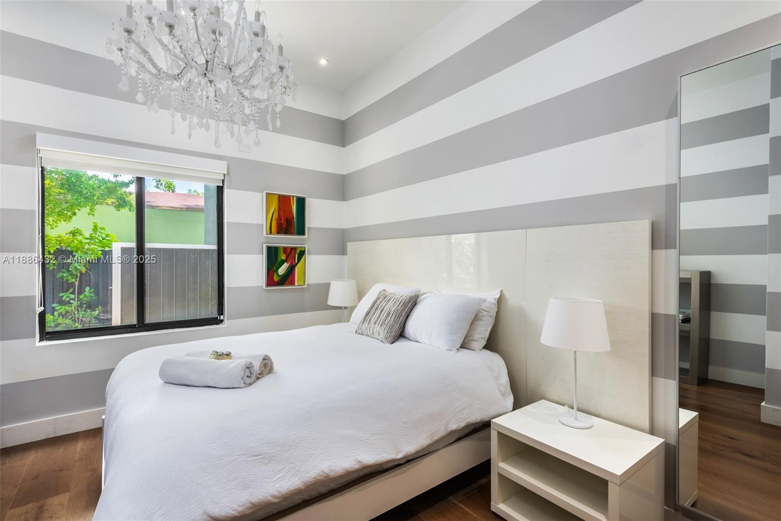 BRENTWOOD - Residential Lease