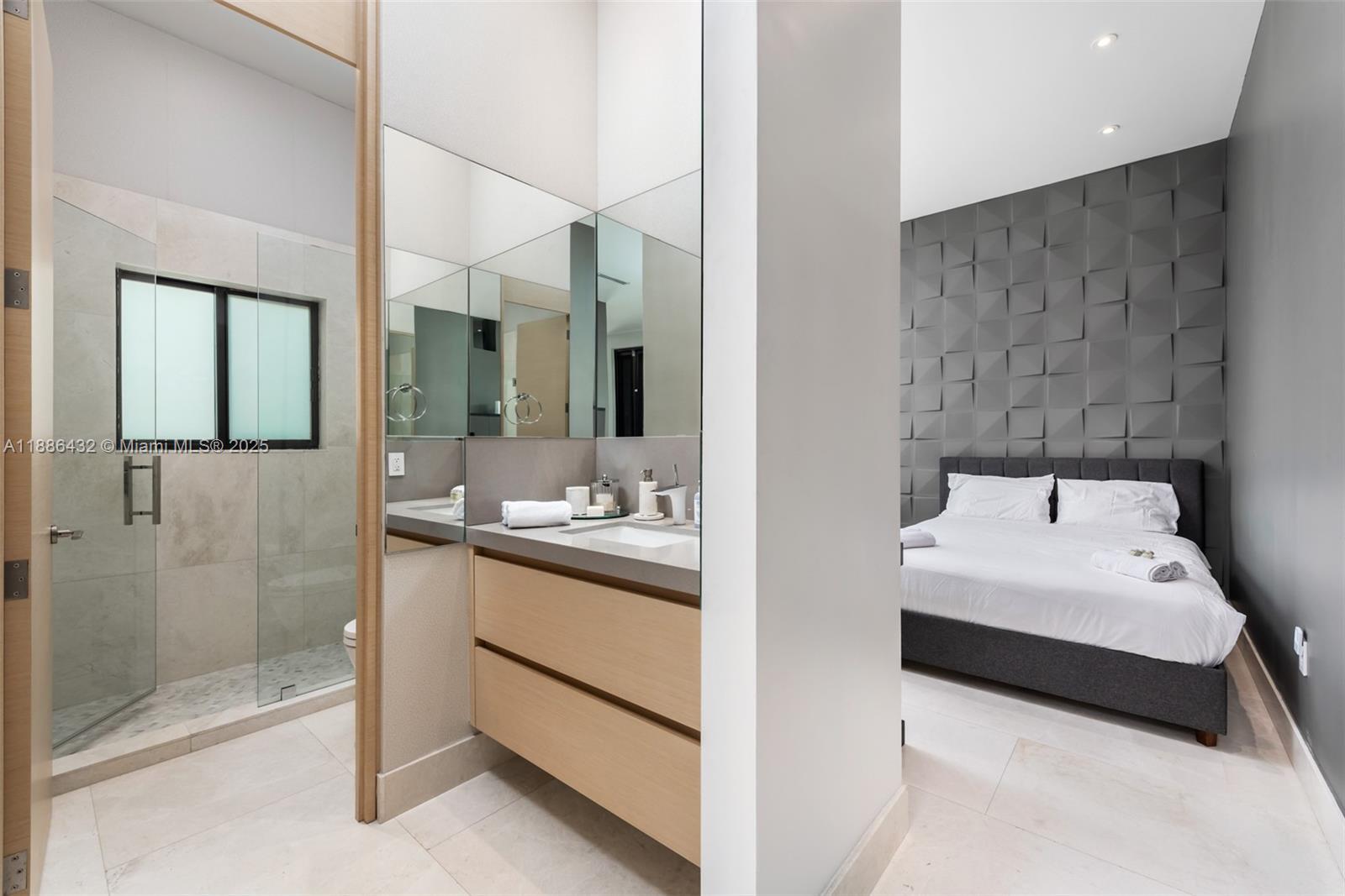 BRENTWOOD - Residential Lease