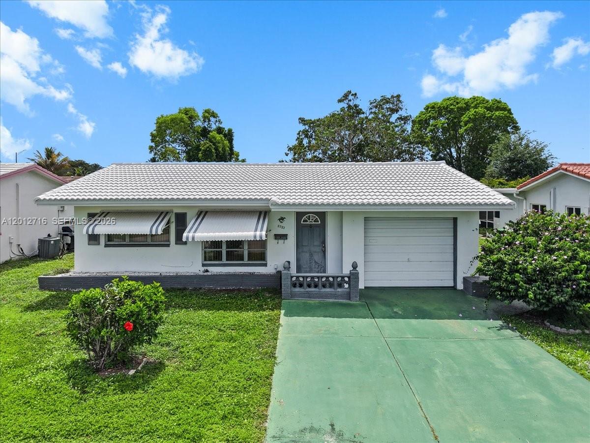 MAINLANDS OF TAMARAC LAKE - Residential