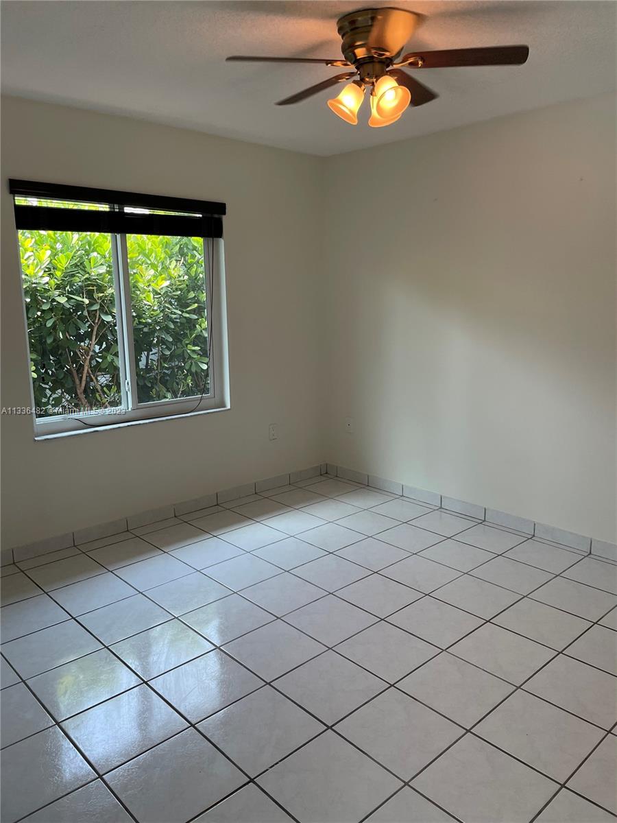 BIRD RD HIGHLANDS - Residential Lease