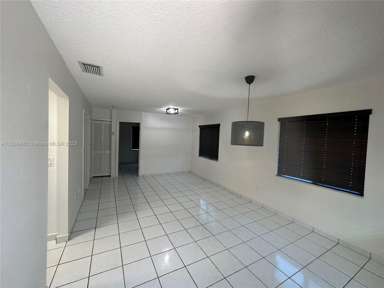 BIRD RD HIGHLANDS - Residential Lease