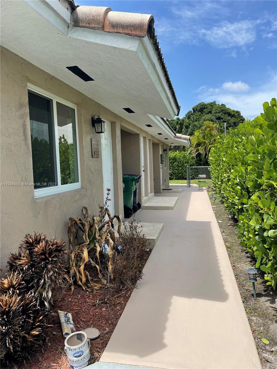 BIRD RD HIGHLANDS - Residential Lease