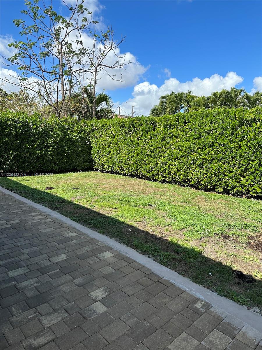 BIRD RD HIGHLANDS - Residential Lease