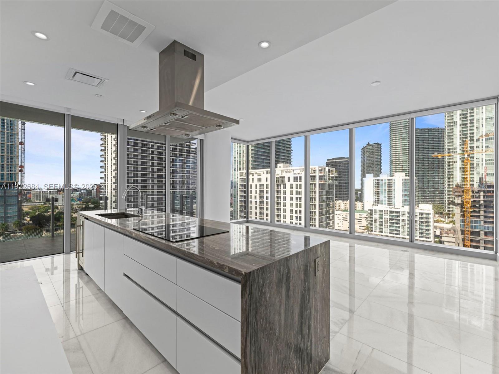 700 NE 26th Ter 1706