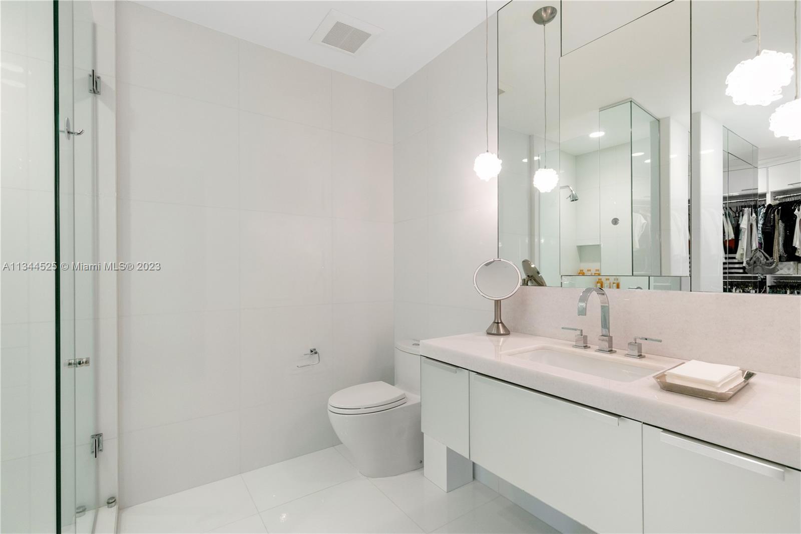 BAL HARBOUR NORTH SOUTH C - Residential