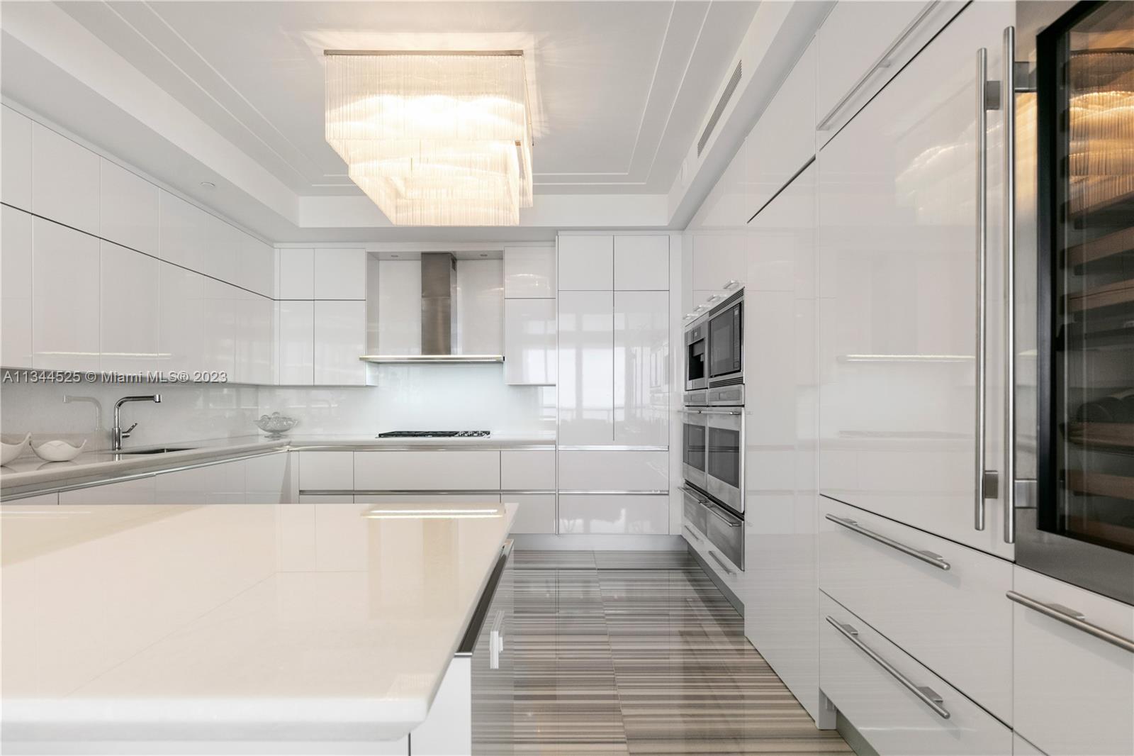 BAL HARBOUR NORTH SOUTH C - Residential