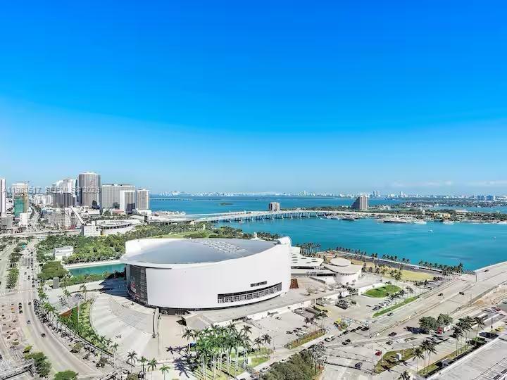 Downtown Miami - Residential Lease