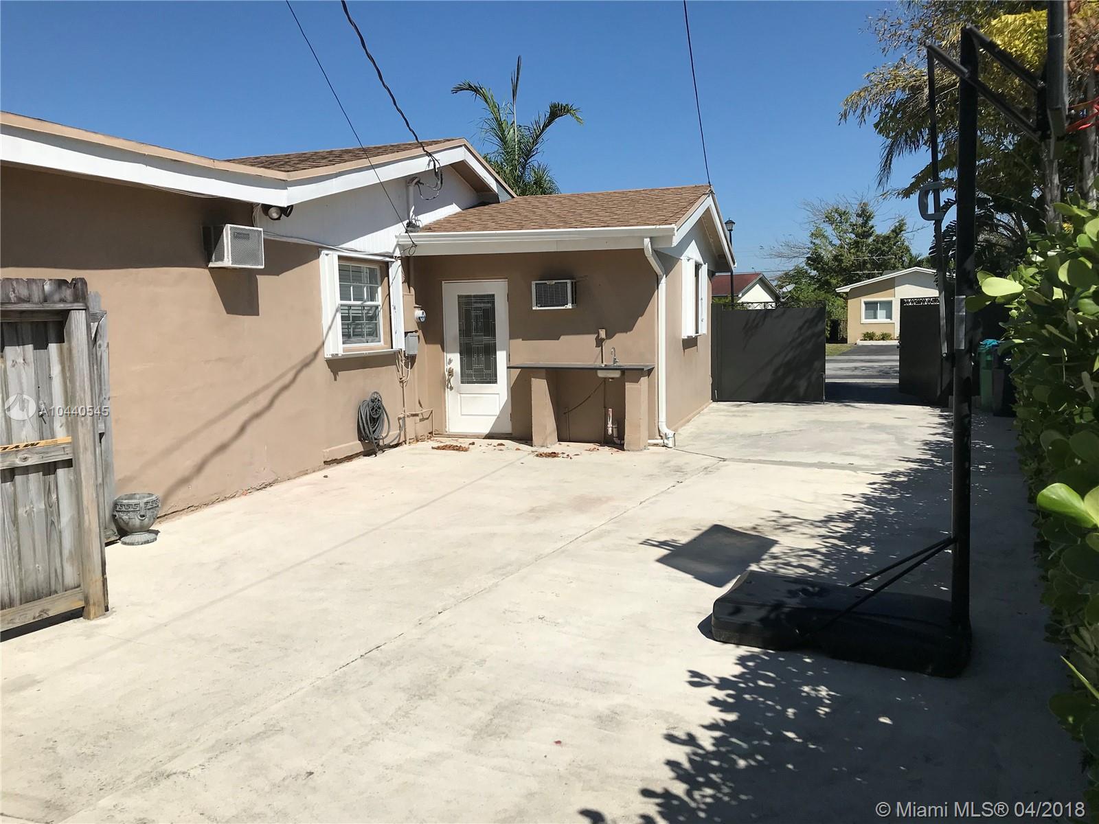 DARLINGTON MANOR - Residential