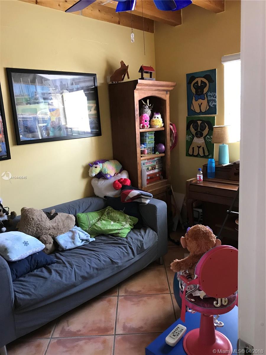 DARLINGTON MANOR - Residential