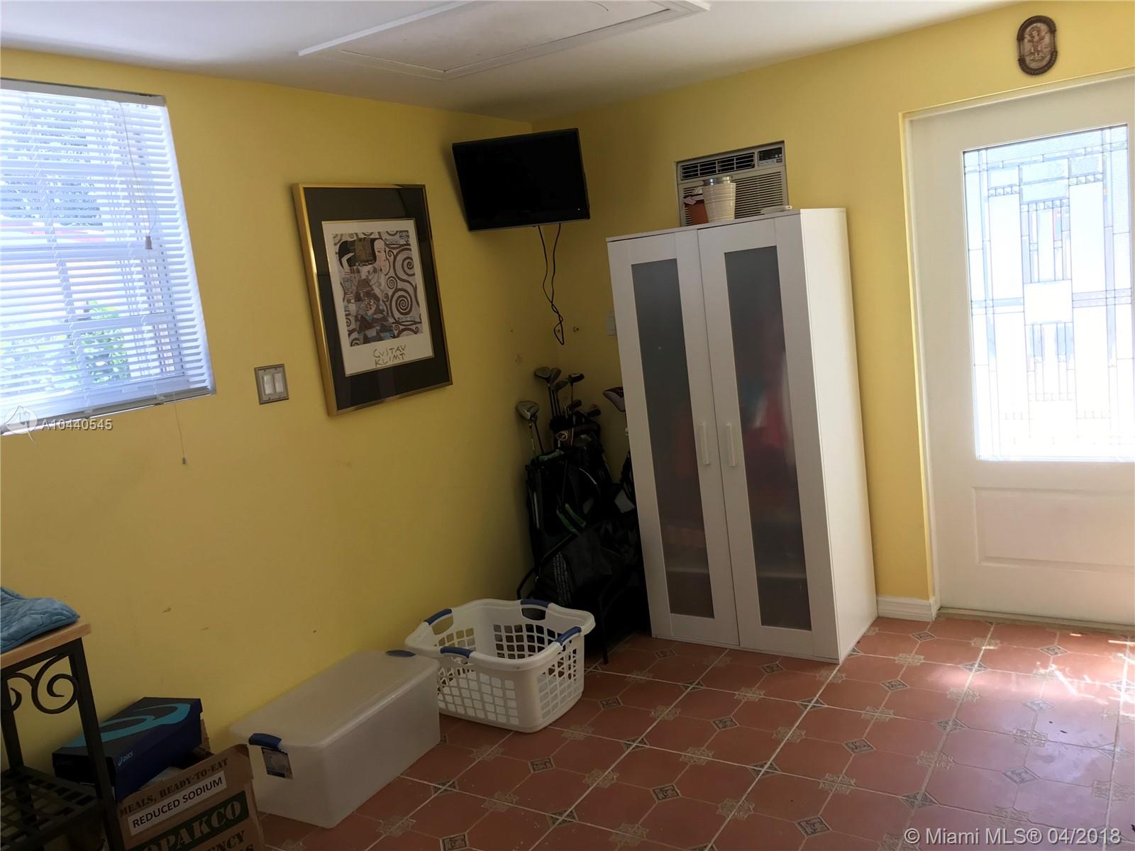 DARLINGTON MANOR - Residential