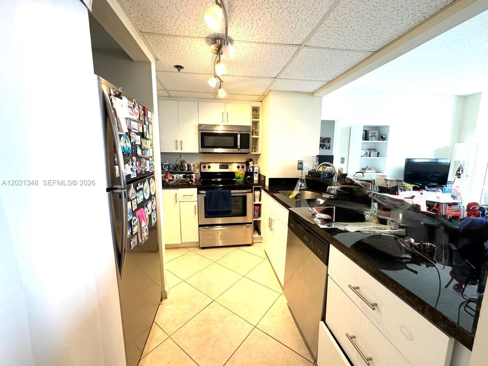 BRICKELL KEY II CONDO - Residential