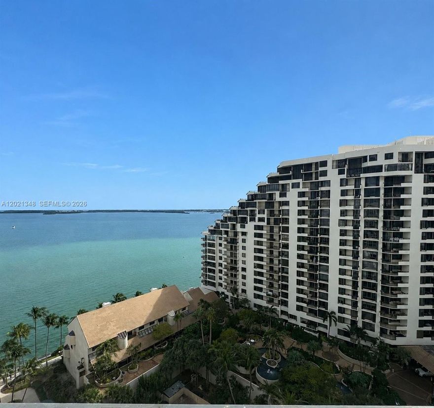 Unobstructed ocean views from all rooms. 2/2 Penthouse unit on desirable Brickell Key, a small Island within short distance of the Financial Center and Downtown Miami. Recently remodeled, two master bedrooms, split plan, ceramic tile in living area, custom kitchen featuring granite countertops, new appliances, 2 large walk-in closets, washer & dryer. The building lobby has been completely remodeled. Brickell has to offer the best shops, restaurants and entertainment. Amenities include gym, spa, pool, mini mart, racquetball and tennis courts, BBQ area, library, 24-hr security.
