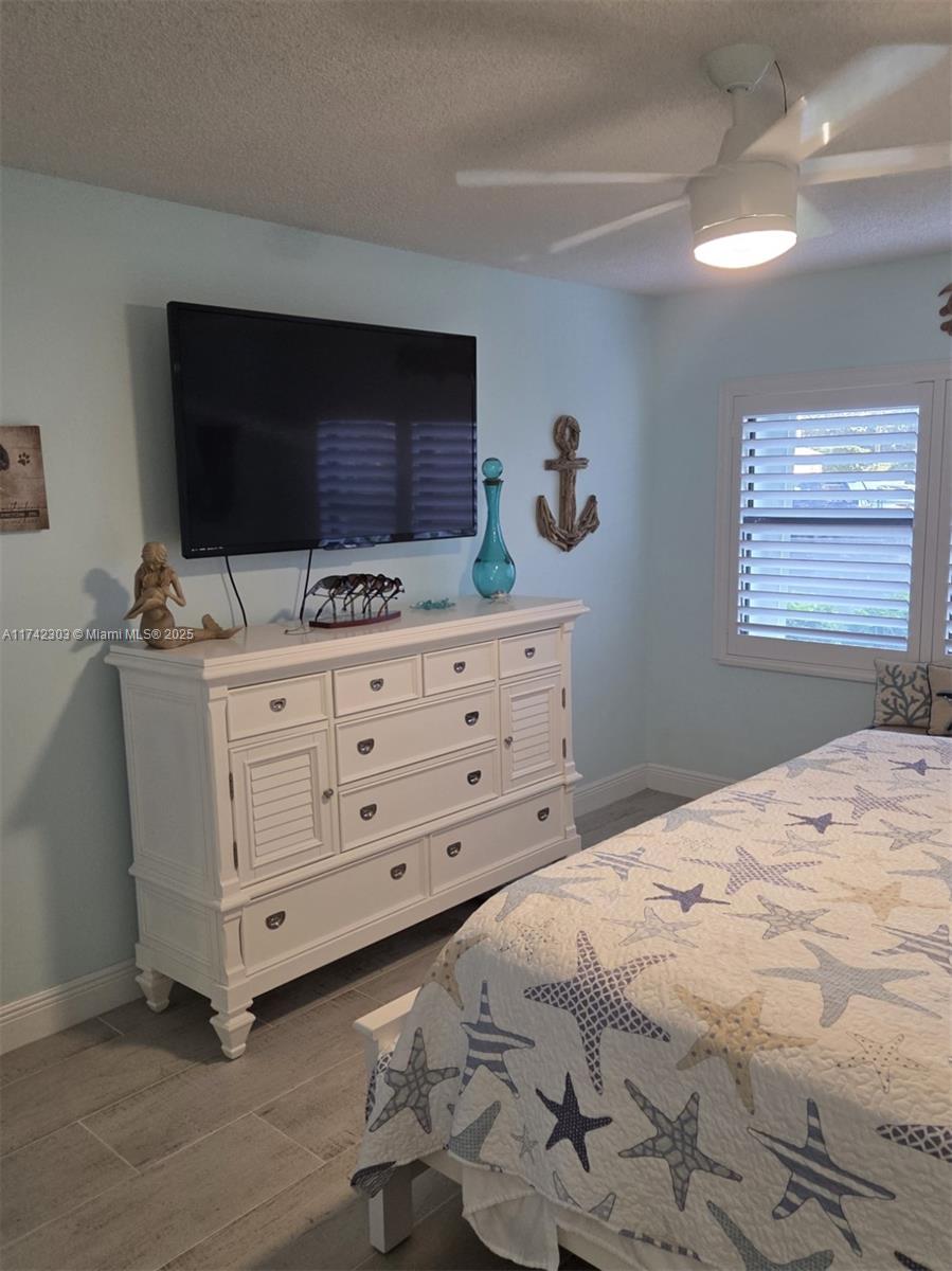 OCEAN HARBOUR CONDOMINIUM - Residential