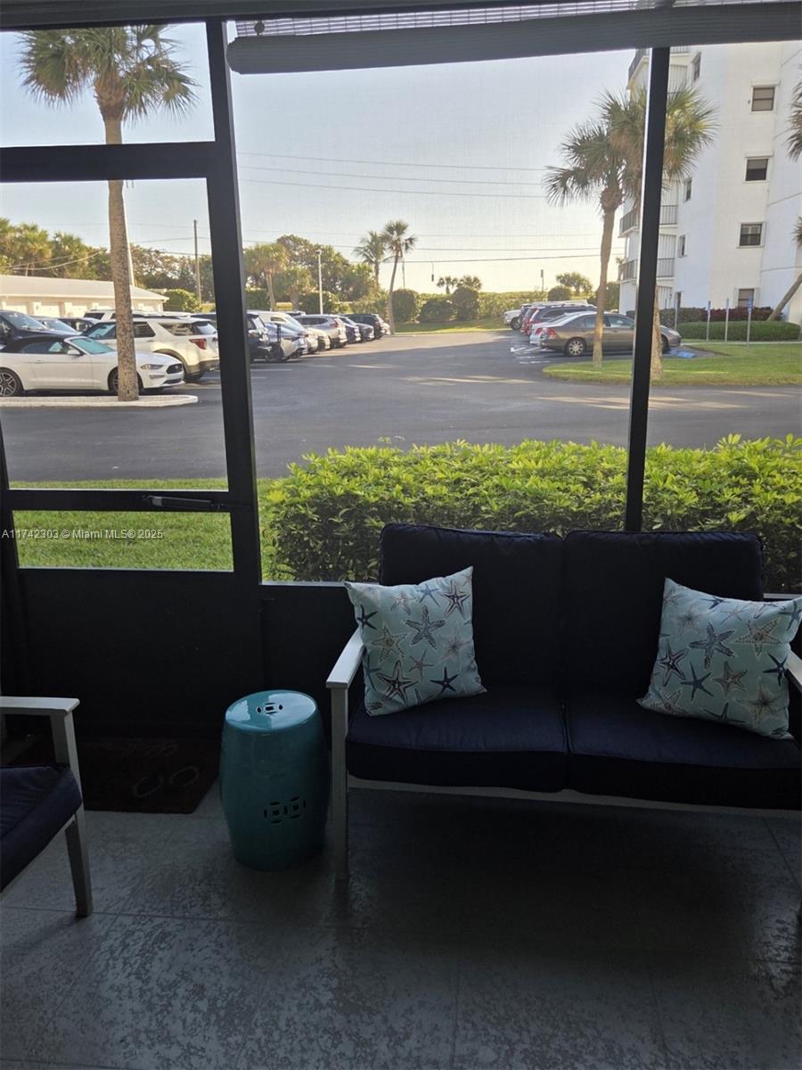 OCEAN HARBOUR CONDOMINIUM - Residential