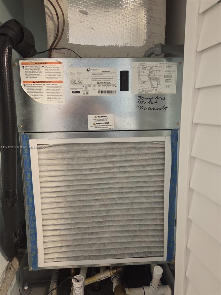 OCEAN HARBOUR CONDOMINIUM - Residential