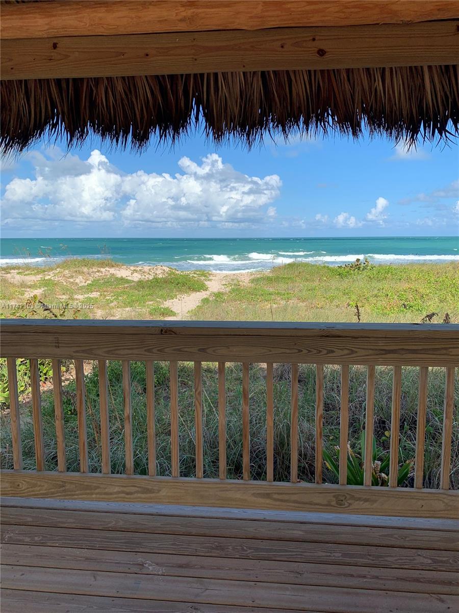 OCEAN HARBOUR CONDOMINIUM - Residential