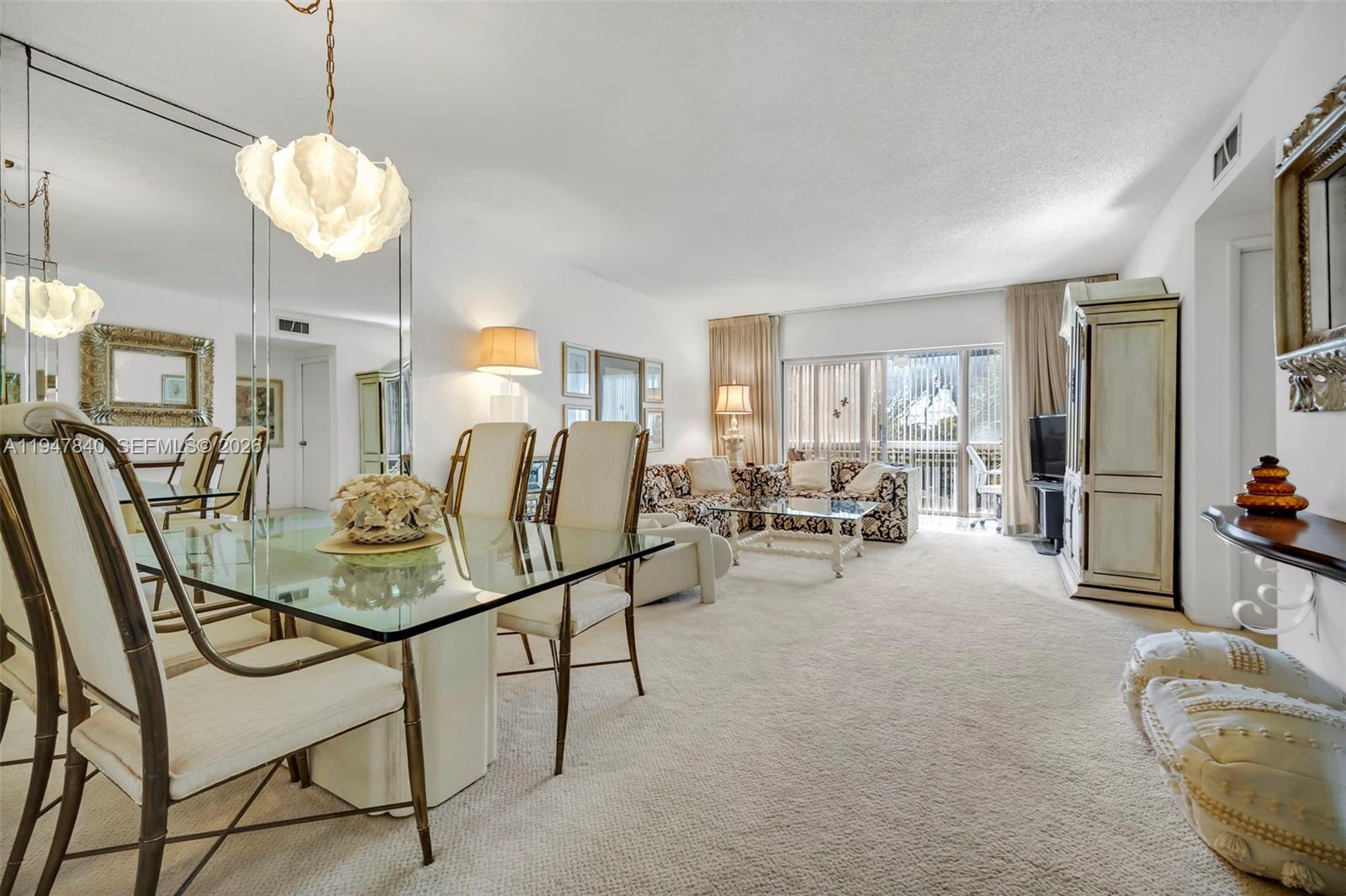 HILLCREST EAST NO 25 COND - Residential