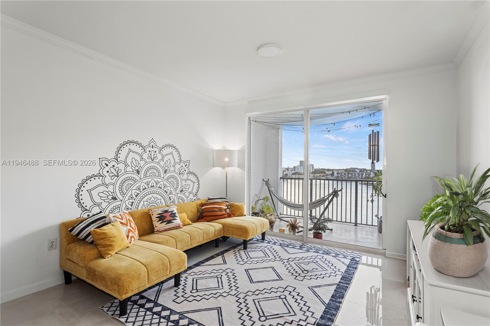 PORTO BELLAGIO CONDO - Residential