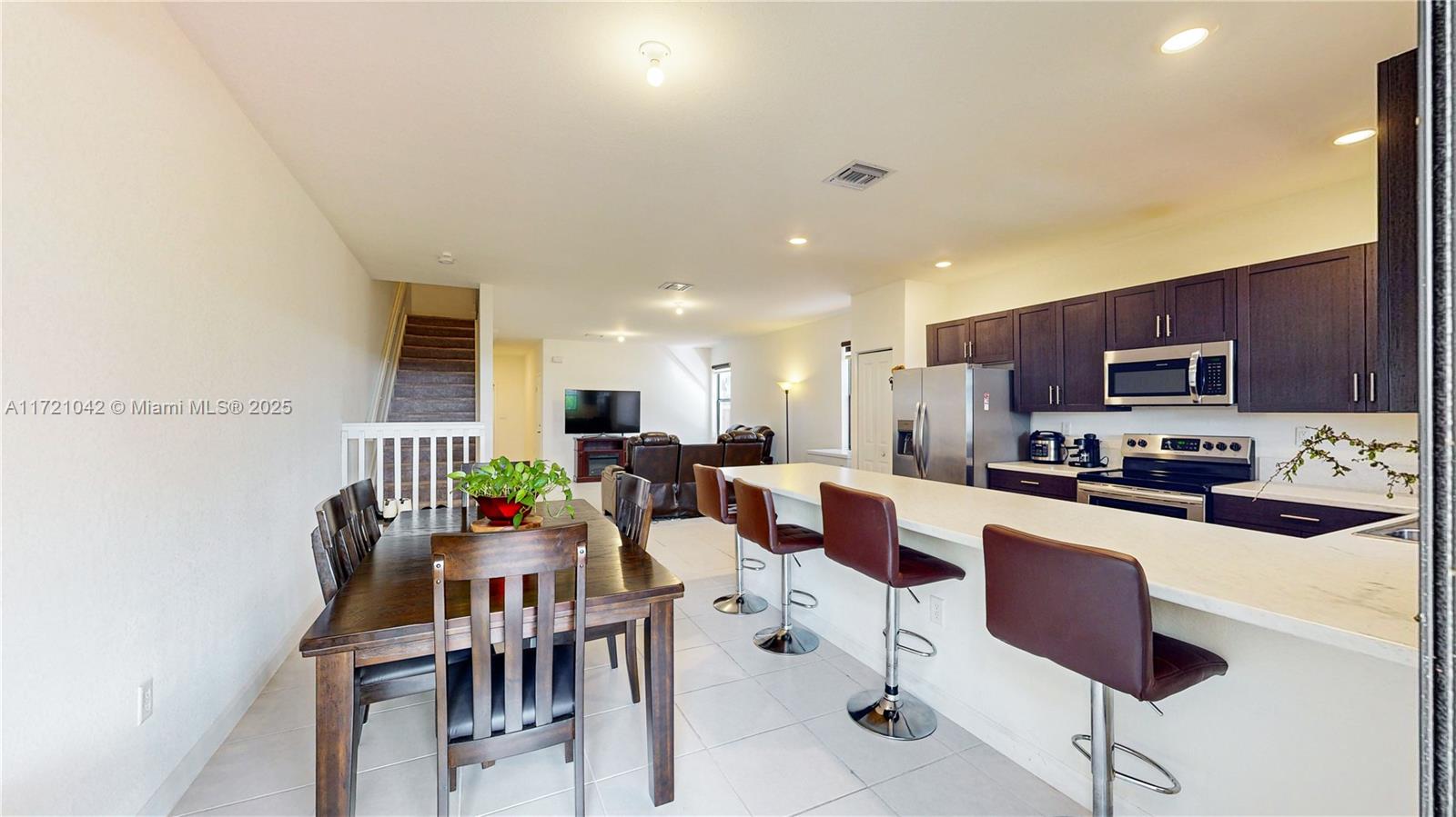 ALLAPATTAH GDNS - Residential