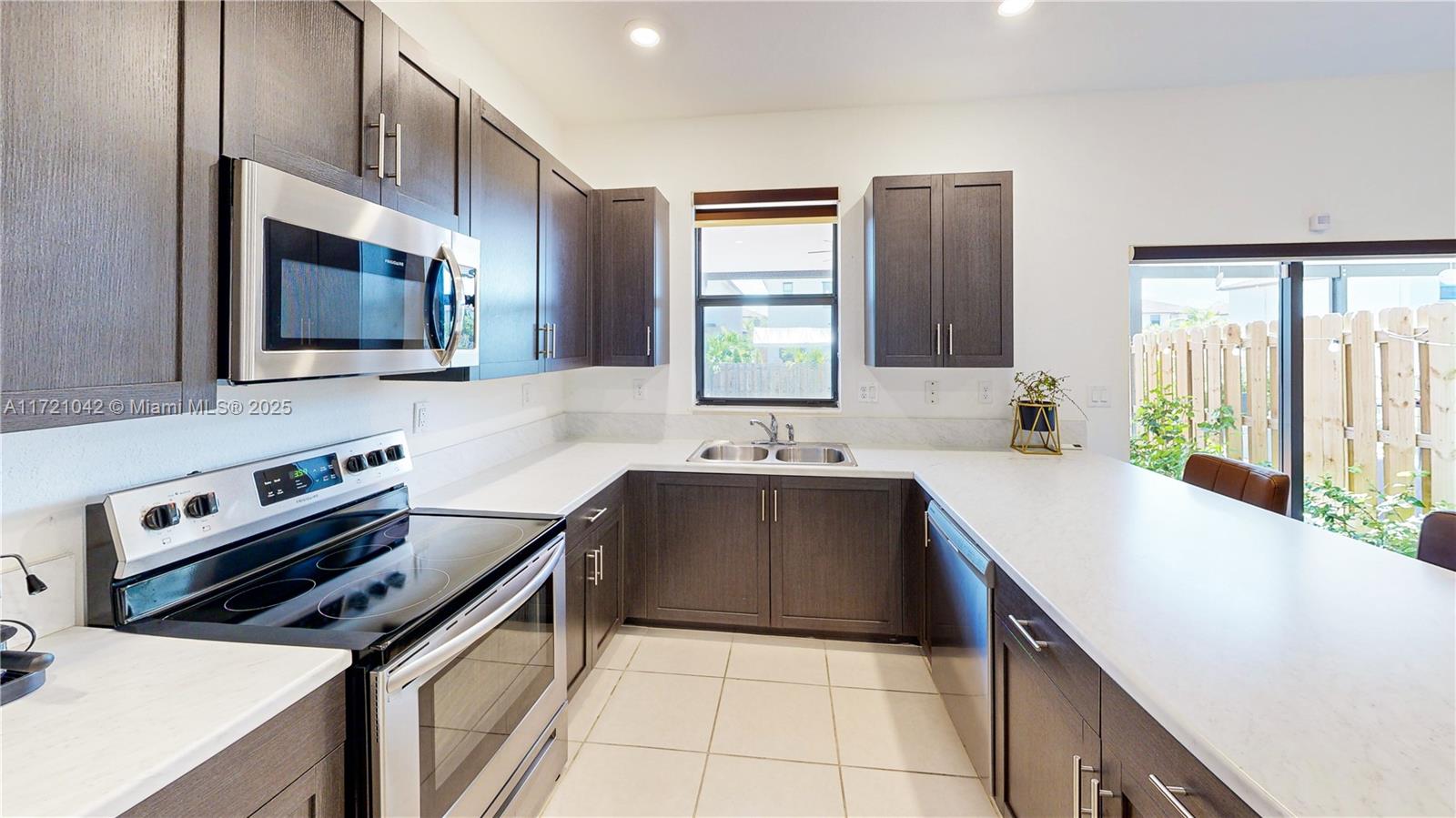 ALLAPATTAH GDNS - Residential
