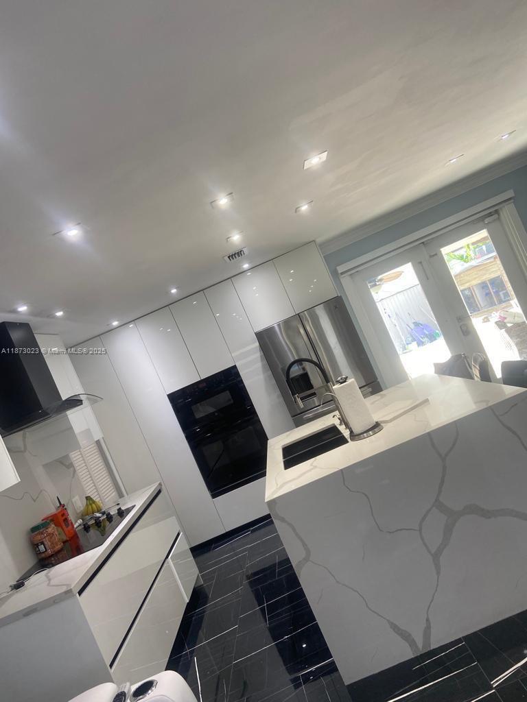 CAROL CITY 3RD ADDN - Residential