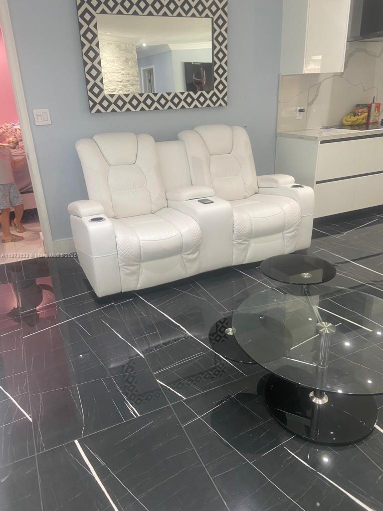 CAROL CITY 3RD ADDN - Residential