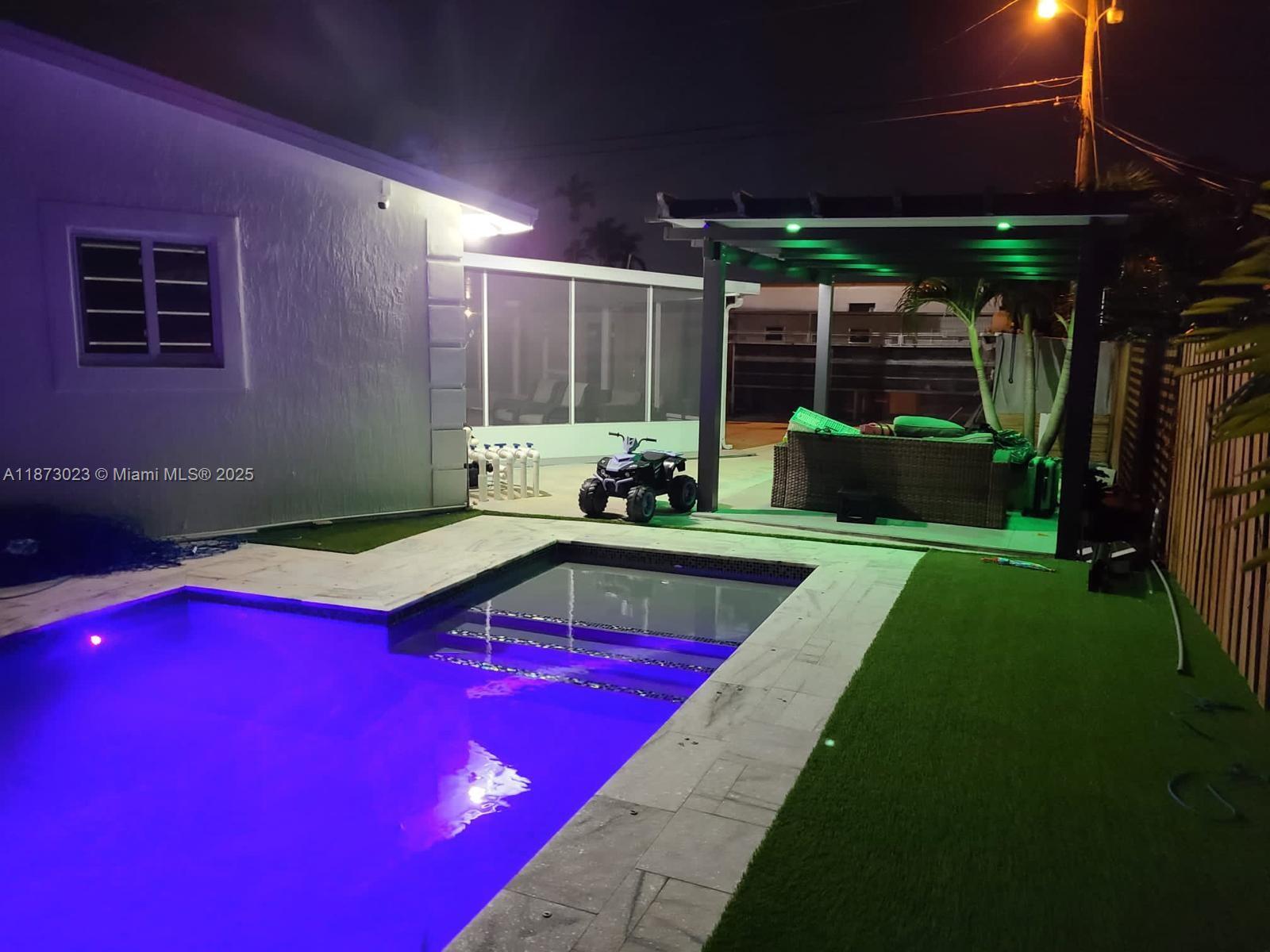 CAROL CITY 3RD ADDN - Residential