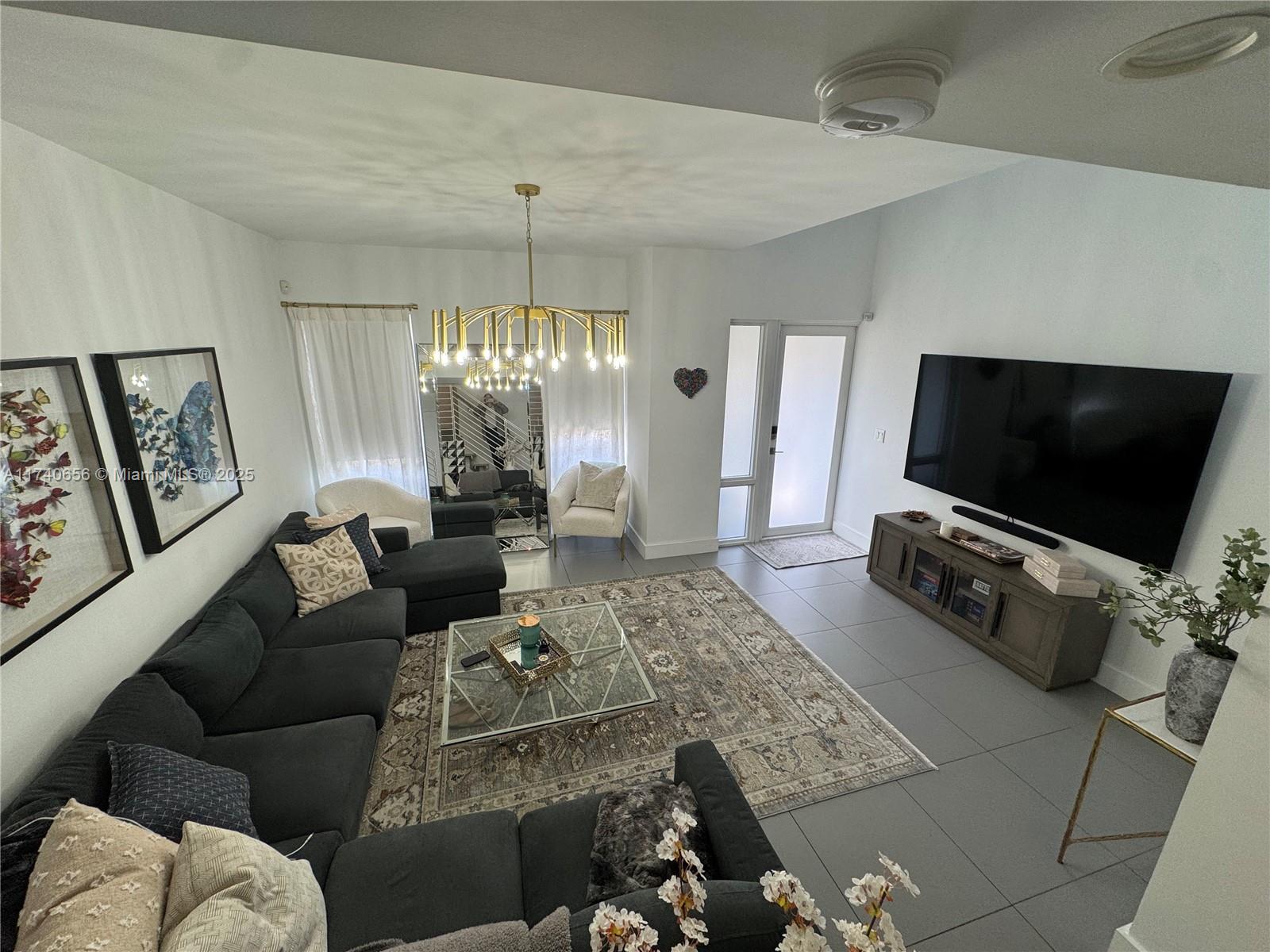 107 N Shore Dr 107