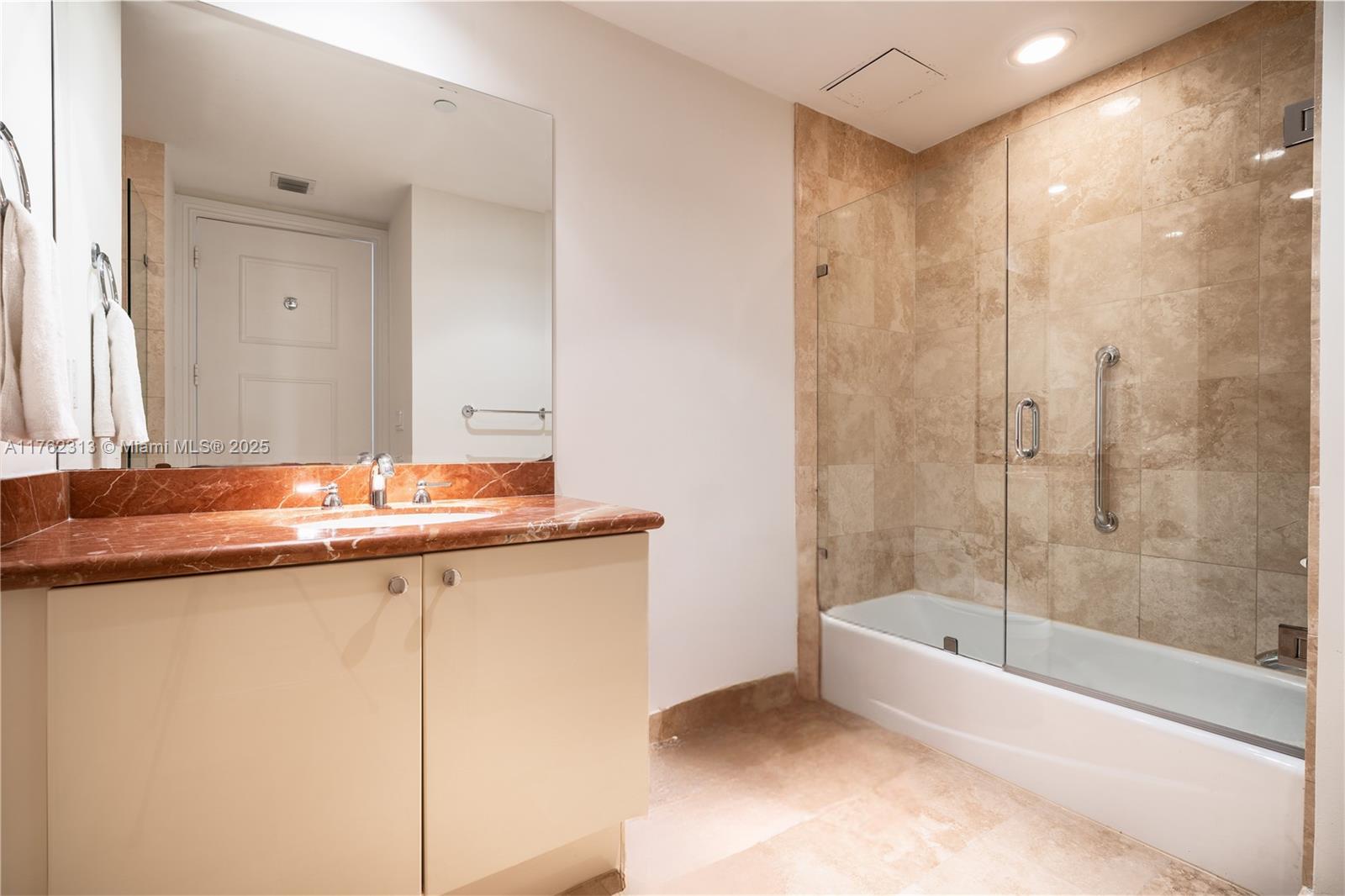 BELLINI CONDO - Residential