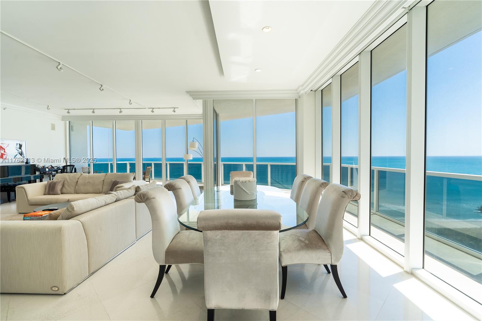 BELLINI CONDO - Residential