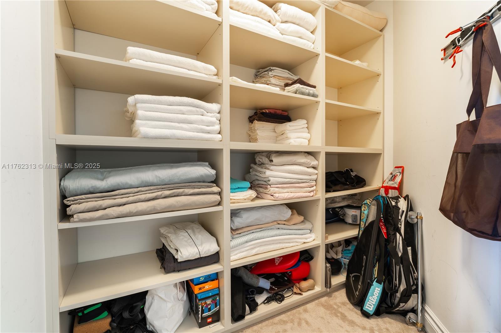 BELLINI CONDO - Residential