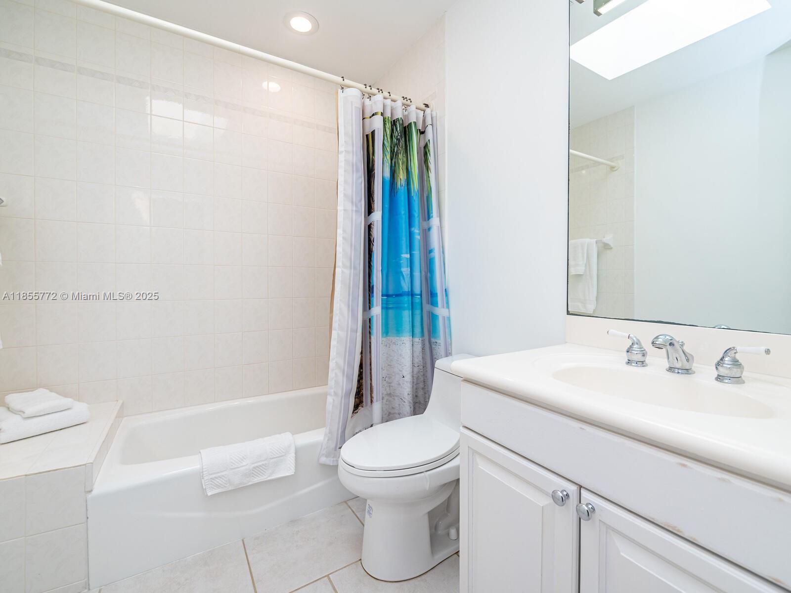 LAUDER GATE ISLES - Residential Lease