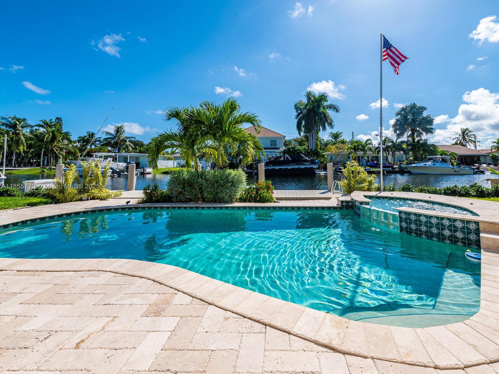 LAUDER GATE ISLES - Residential Lease