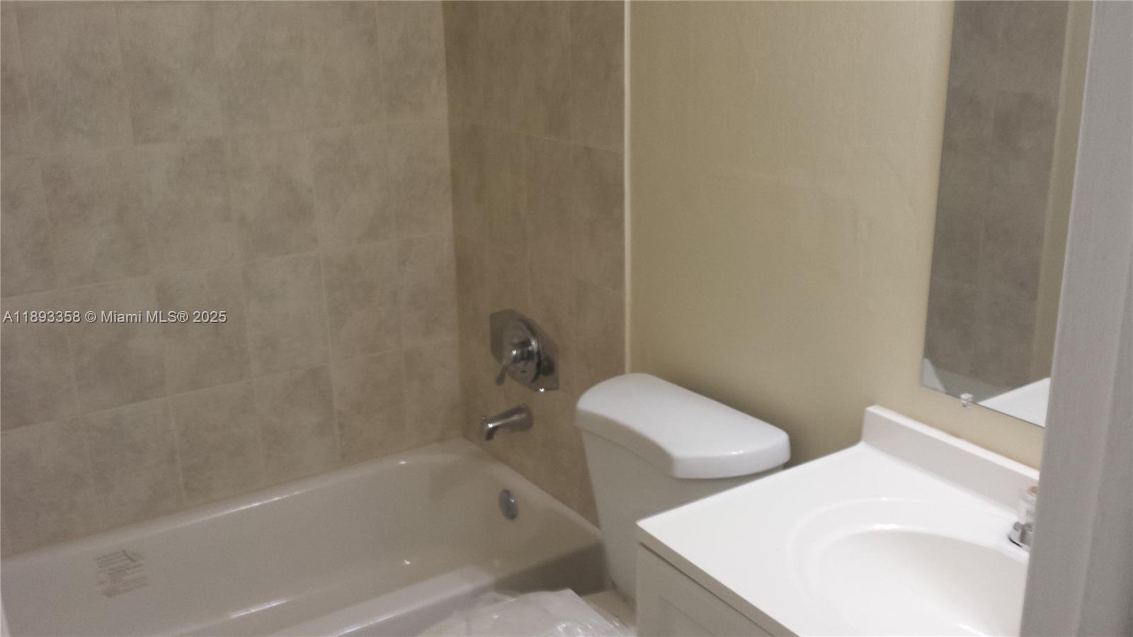 CAPRI GARDENS CONDO - Residential Lease