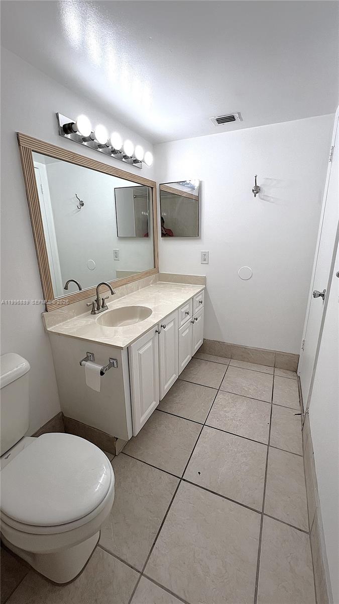 BELASERA AT PINE ISLAND C - Residential Lease