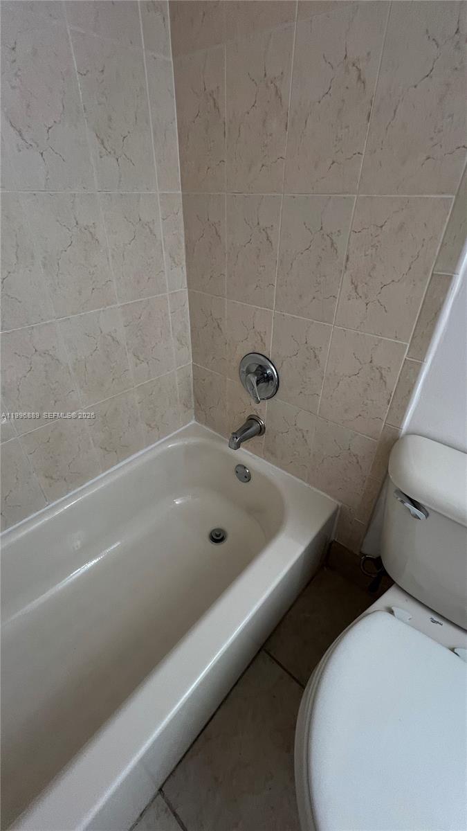 BELASERA AT PINE ISLAND C - Residential Lease