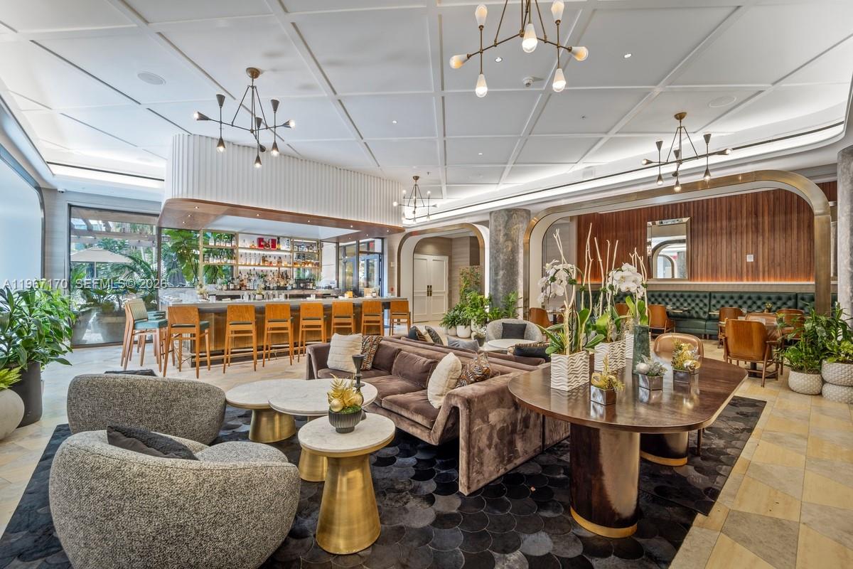 Ritz Carlton Residences - Residential