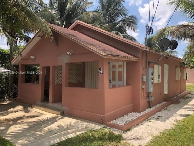 Great Triplex In North Miami Dade. Property is zoned multifamily and can be developed up to (9) units as per Miami Dade. Located minutes from I-95, The Design & MiMo Districts. Property is minutes to Downtown Miami, Brickell , Wynwood, Port of Miami & Barry University. Units have been recently updated. Property also has a new fence, plenty pf parking and fruit trees. Tenant's are Month To Month & paying below market rents.