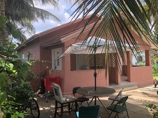 8044 NW 1st Pl