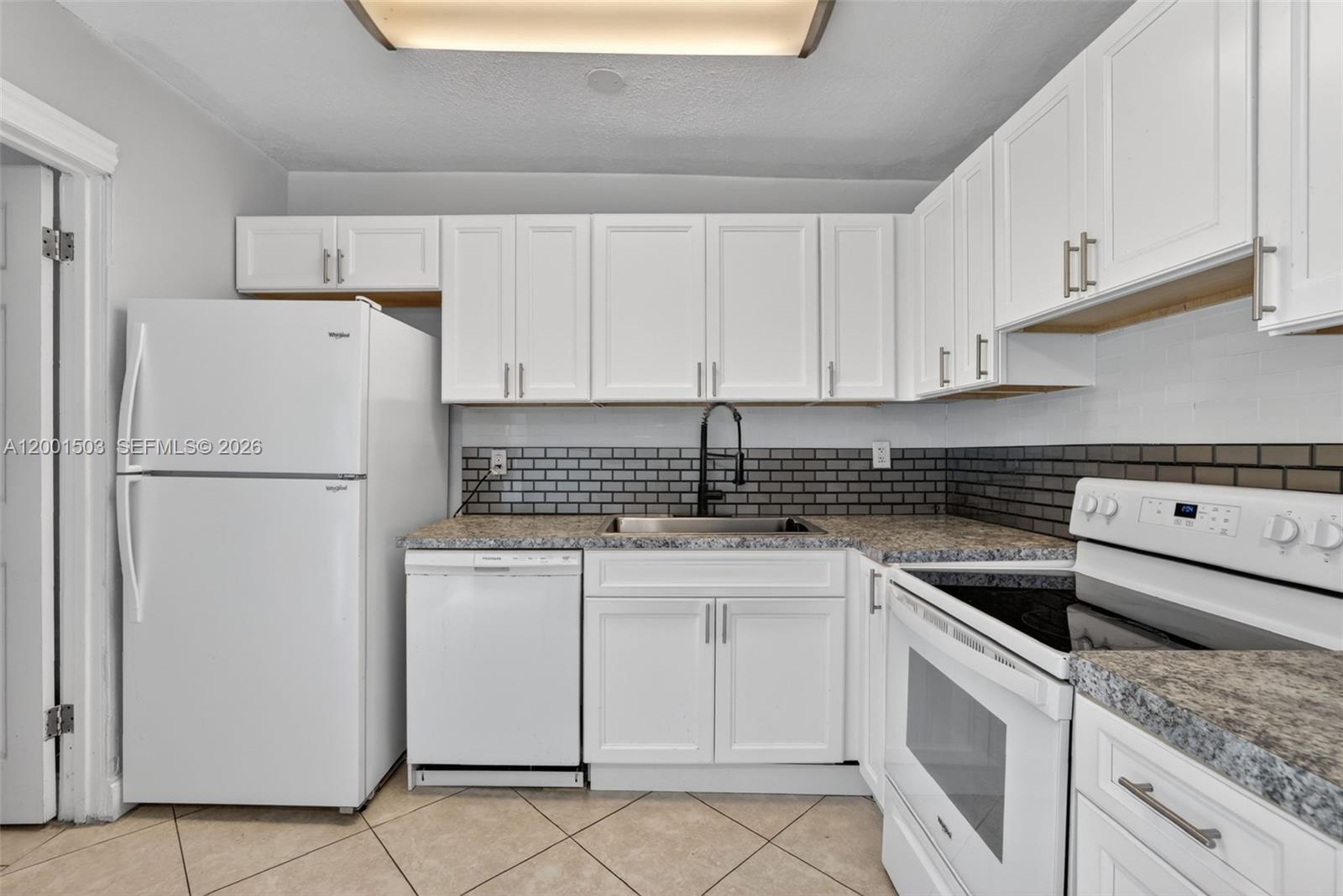 SPRINGBANK PARK SEC 2 - Residential