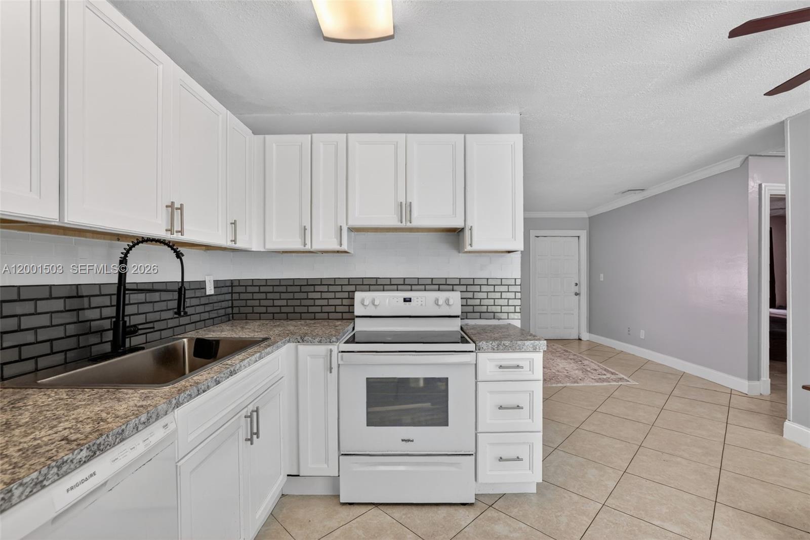 SPRINGBANK PARK SEC 2 - Residential