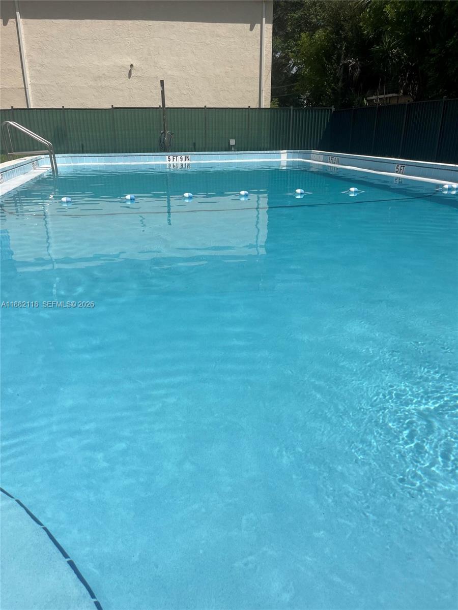 BEL-AIRE SECTION SIX COND - Residential