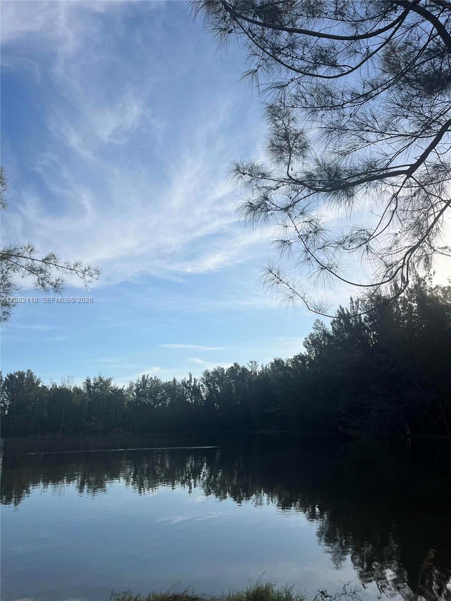 BEL-AIRE SECTION SIX COND - Residential