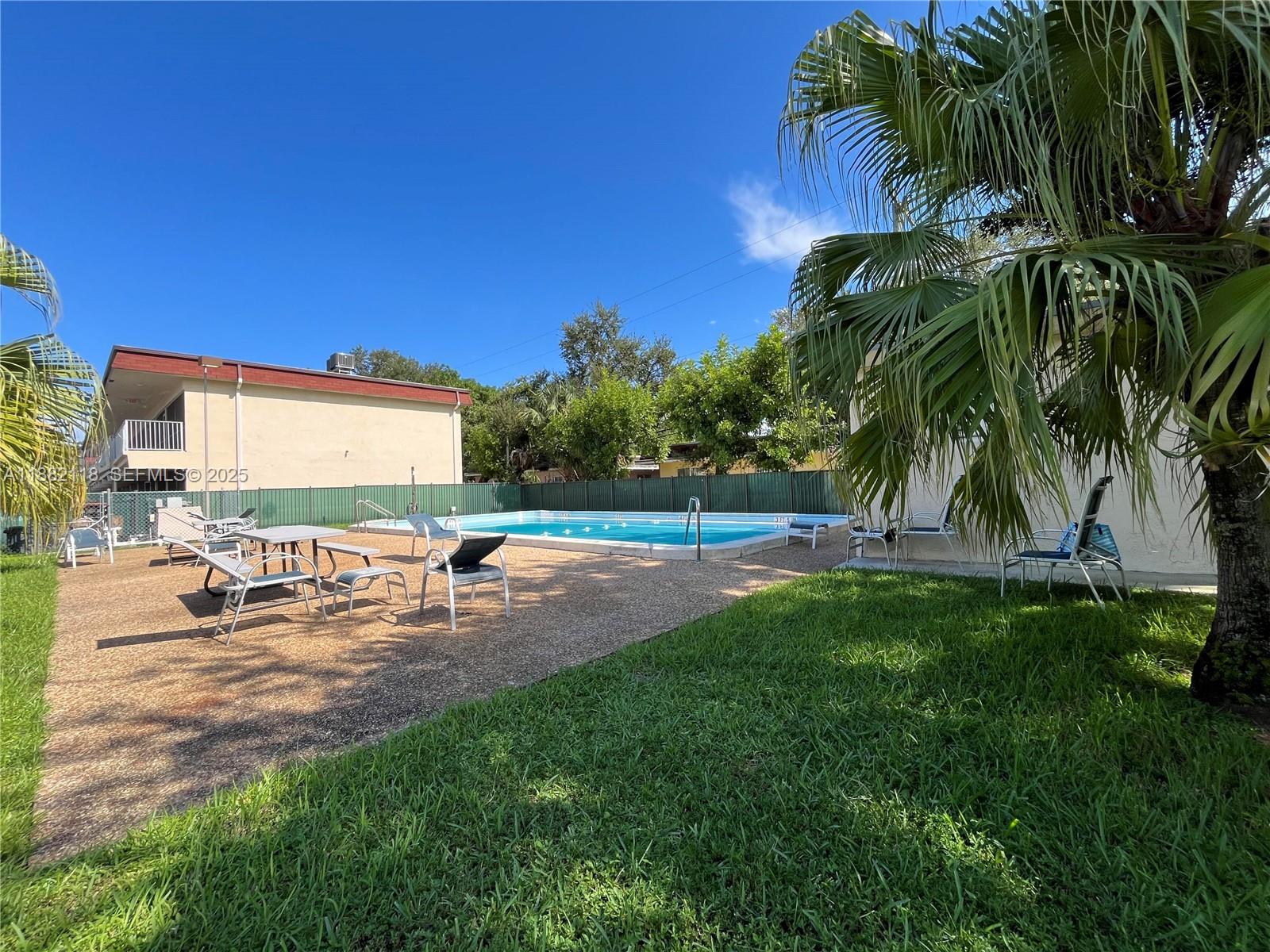 BEL-AIRE SECTION SIX COND - Residential