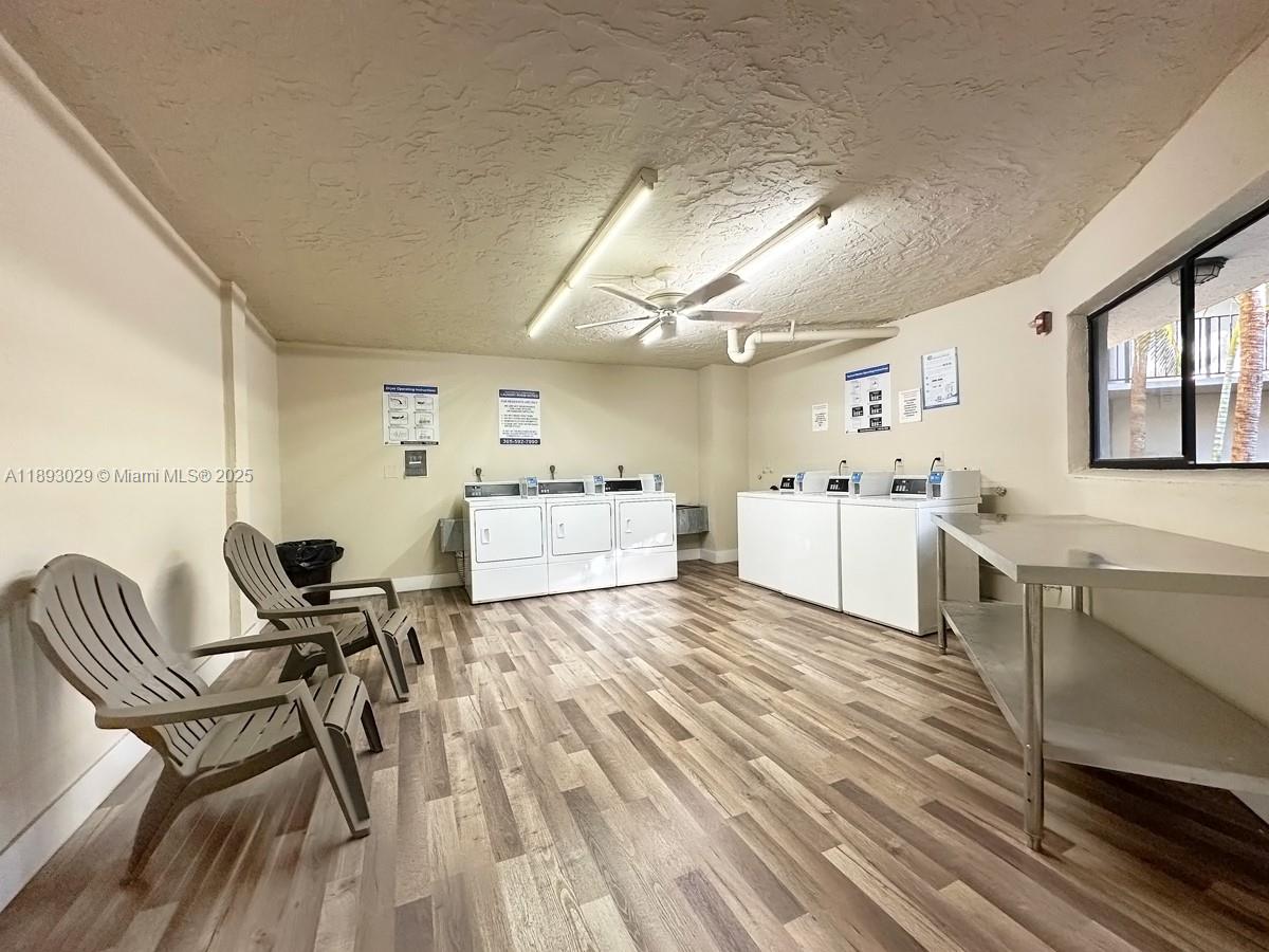 THE HORIZONS CONDO #1 - Residential