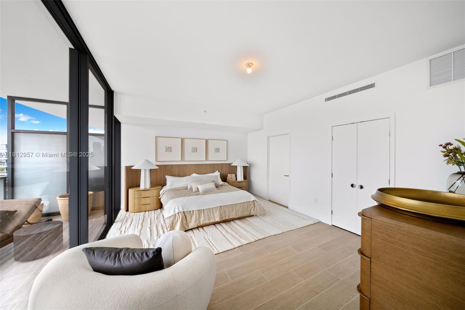 Five Park - Residential