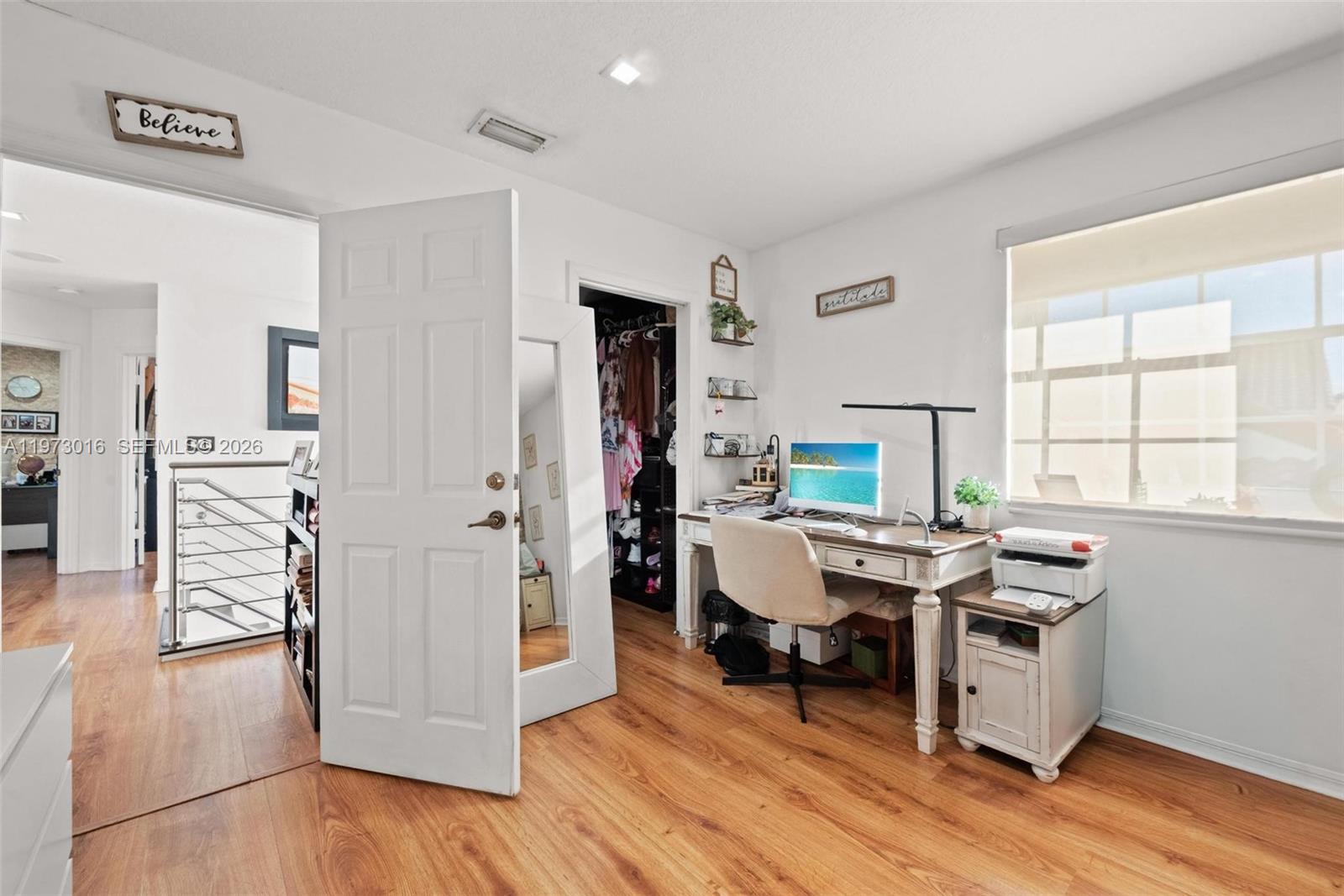 DORAL GLEN T-17816 - Residential