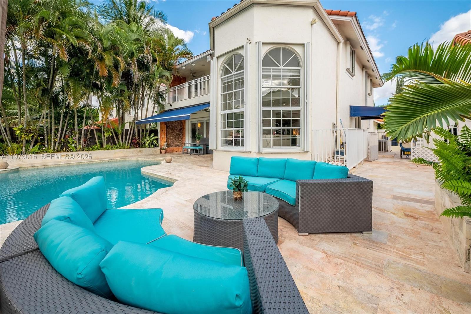 DORAL GLEN T-17816 - Residential