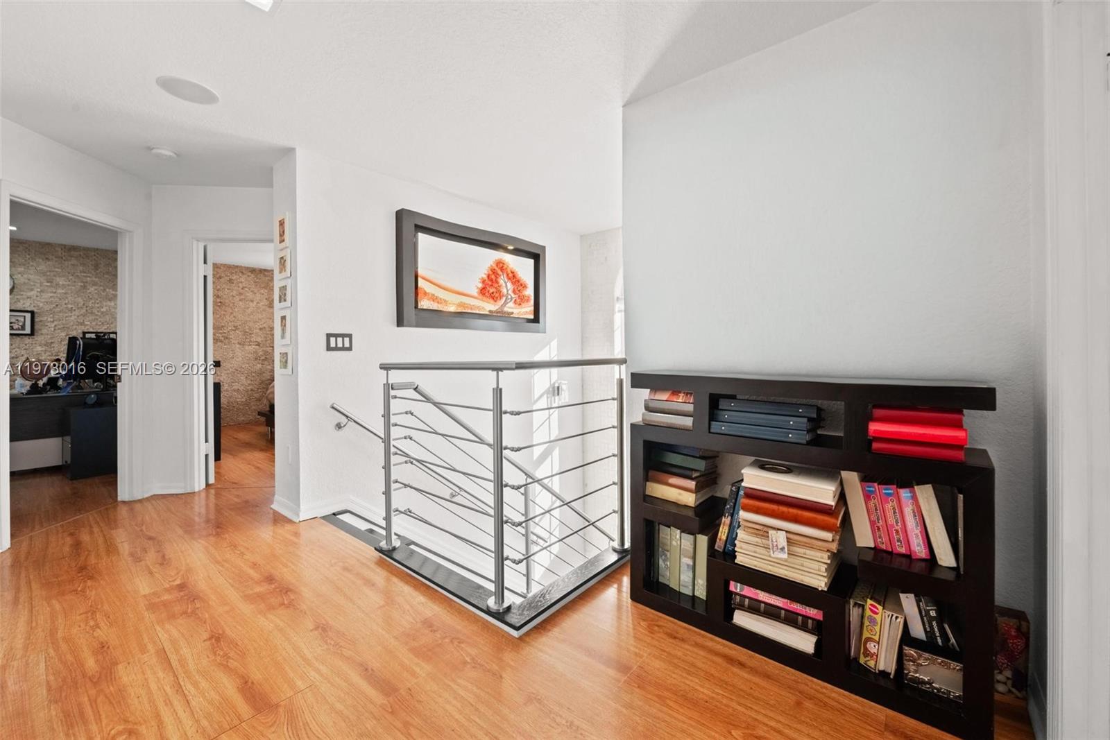 DORAL GLEN T-17816 - Residential